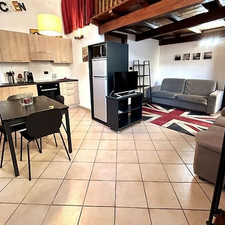 Grazioso Loft A 5 Minuti Dal Centro Di Torino Daire Dış mekan fotoğraf